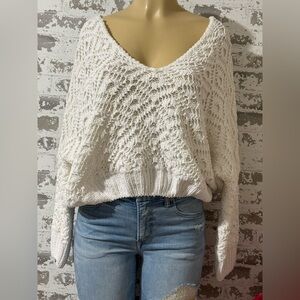 POL Women's Cream V-Neck Sweater